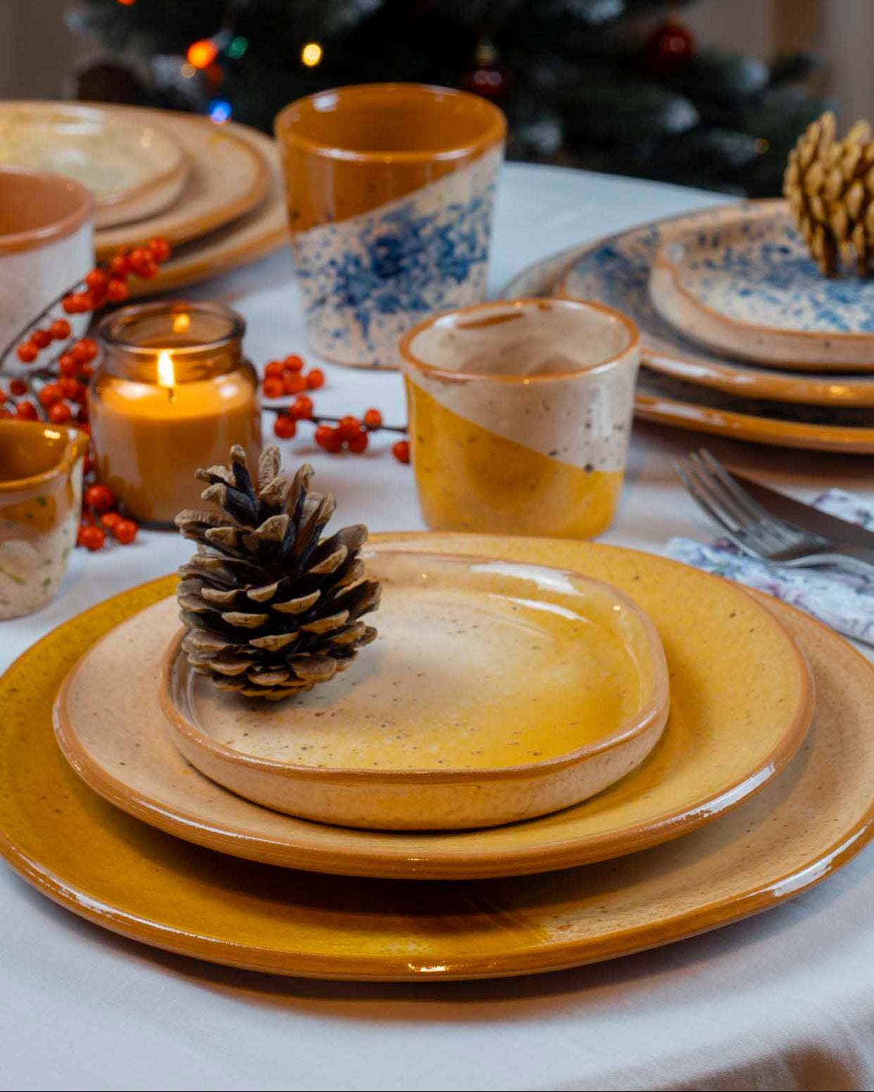 Ana - appetizer plate - off white & sunshine yellow