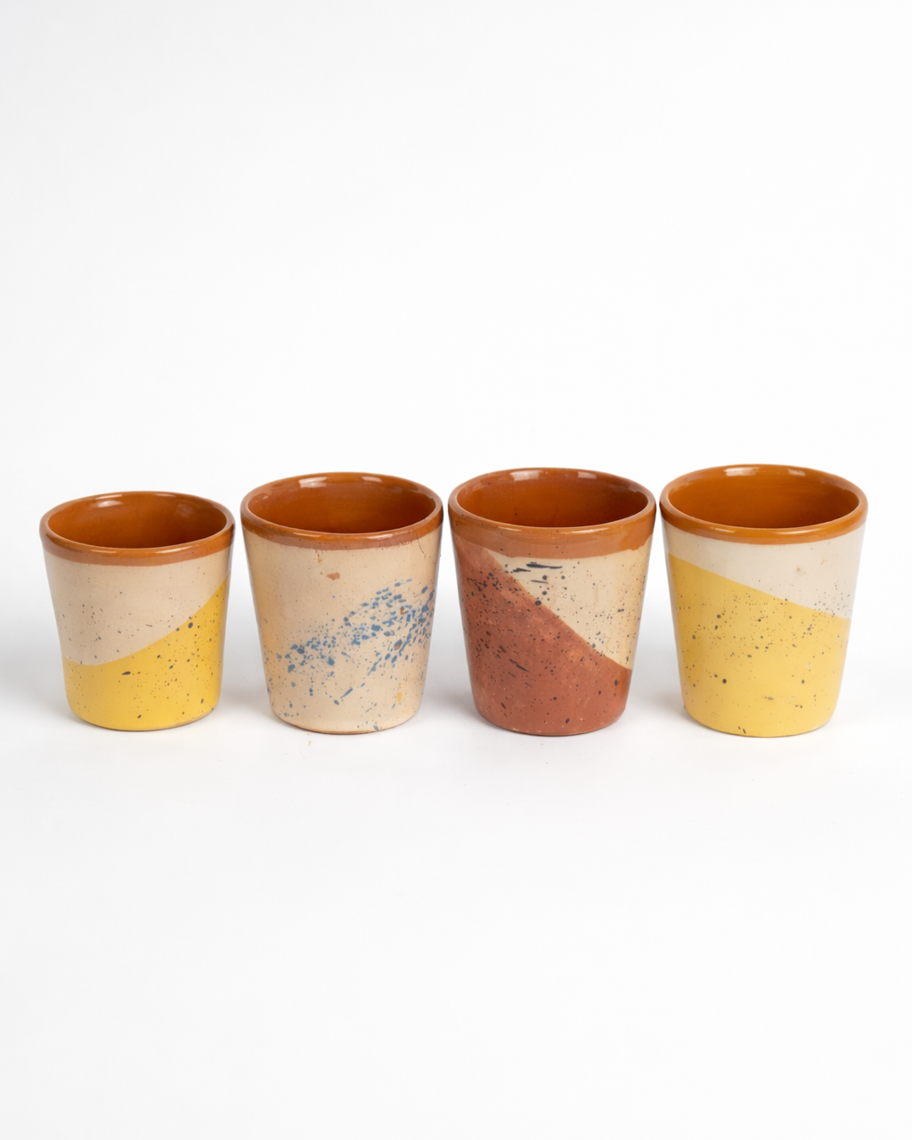 Stefan - big cup - off white with speckles