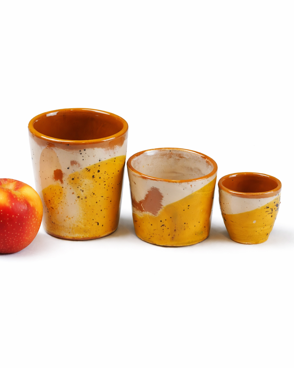 Mugs set - off white & sunshine yellow